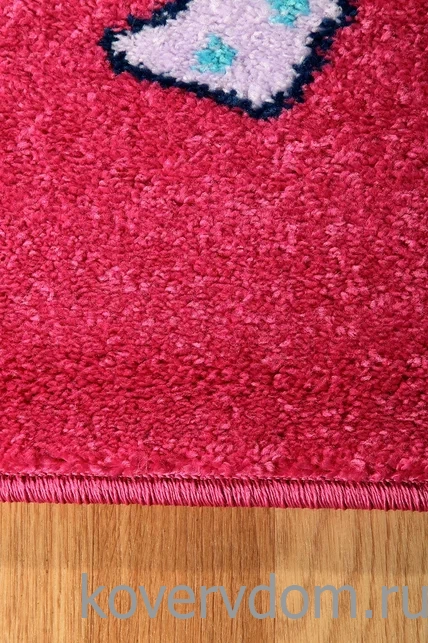 Ковер детский FUNKY TOP Iwo amaranth Ковер детский FUNKY TOP Iwo amaranth